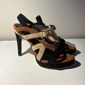 Elegant Black and Tan Strappy Heels